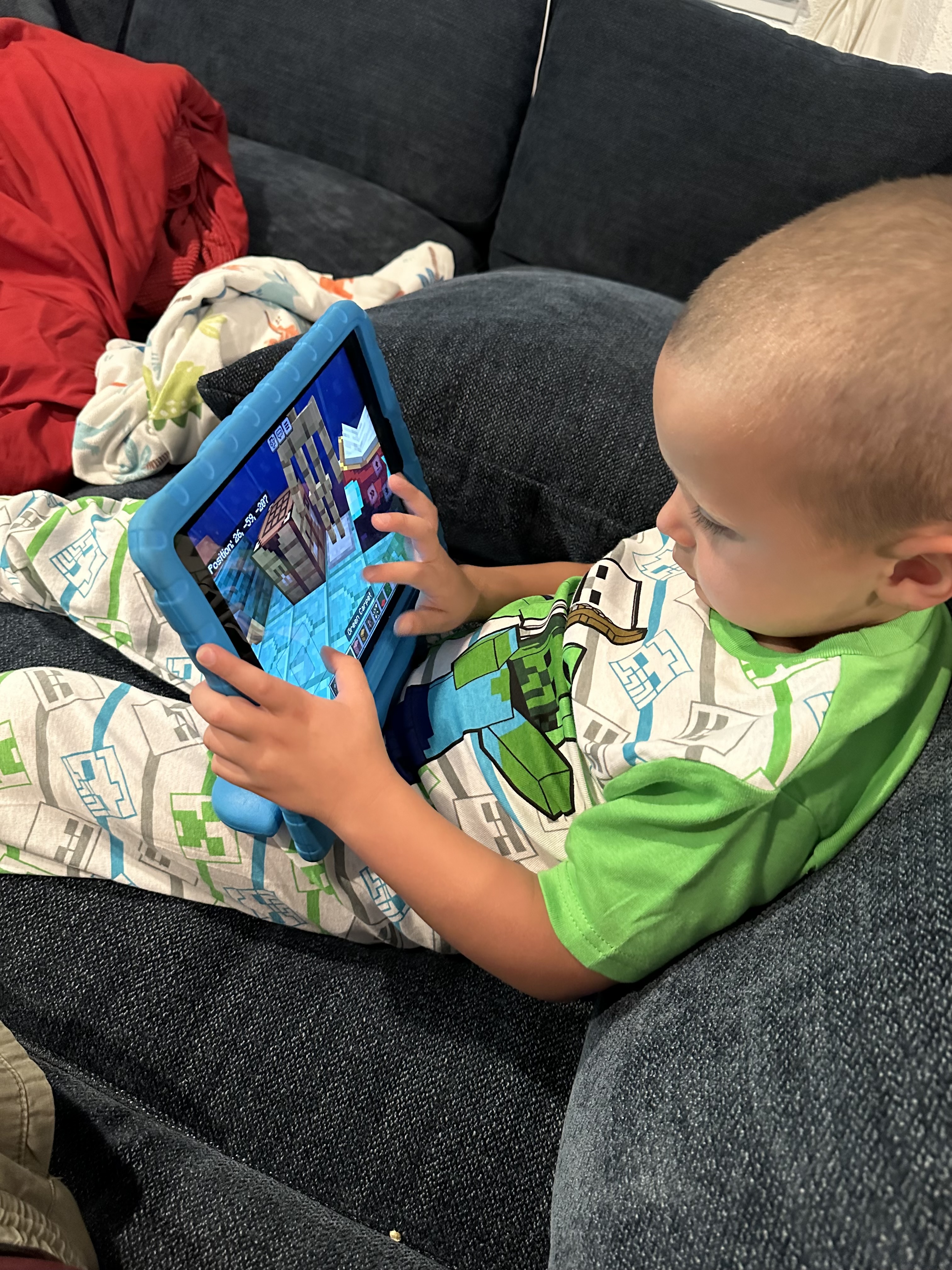 minecraft machine (like his dad 🥰)