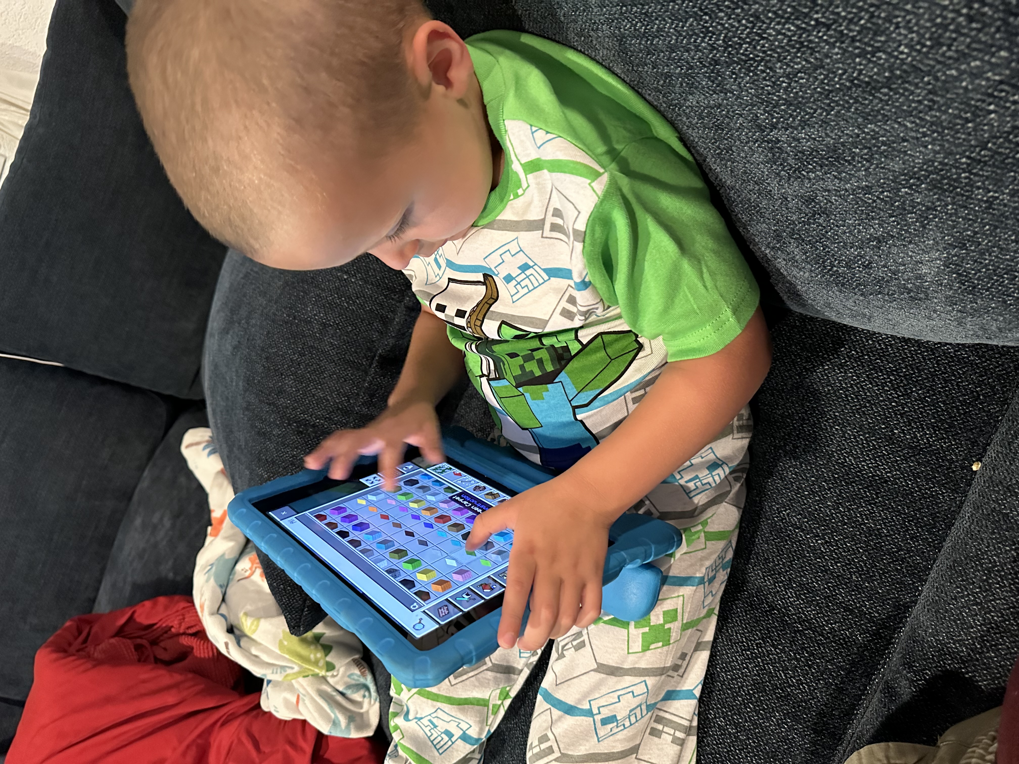 minecraft machine (like his dad 🥰)