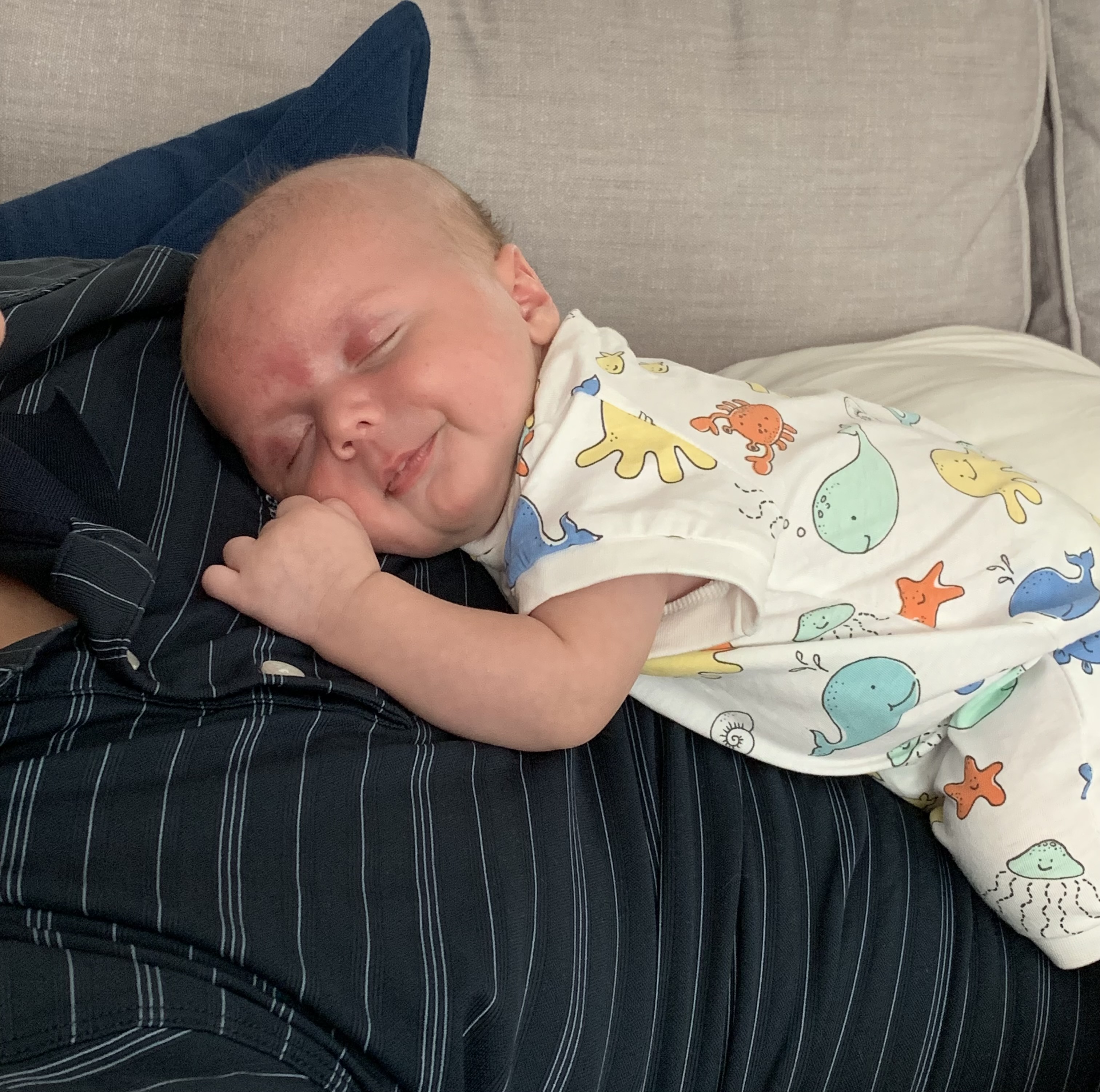 one month old - hard nappin with dada